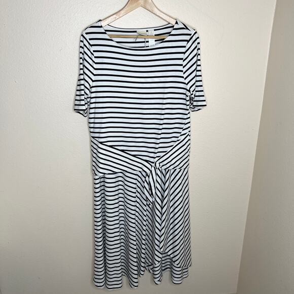 Chico's Black White Stripe Rayon Top Skirt 1 (8) - Picture 1 of 13